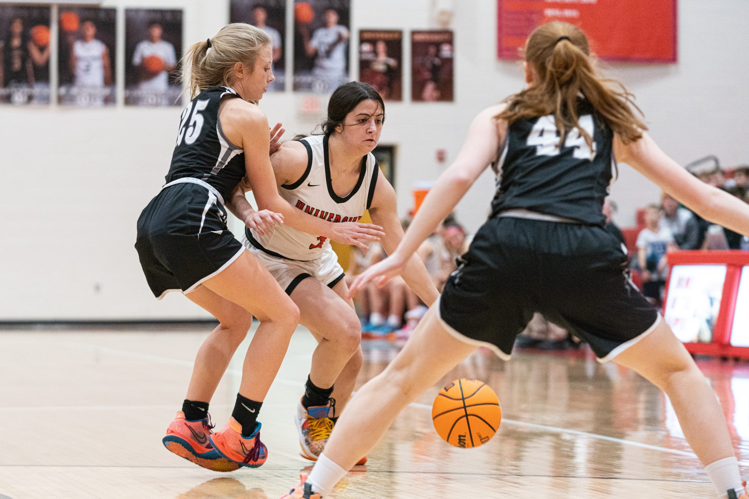 Hawks roll in win over visiting Knights